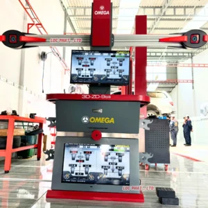 Góc chụp phía trước máy cân chỉnh thước lái 3D OMEGA-3D-ZD-9S trong xưởng gara