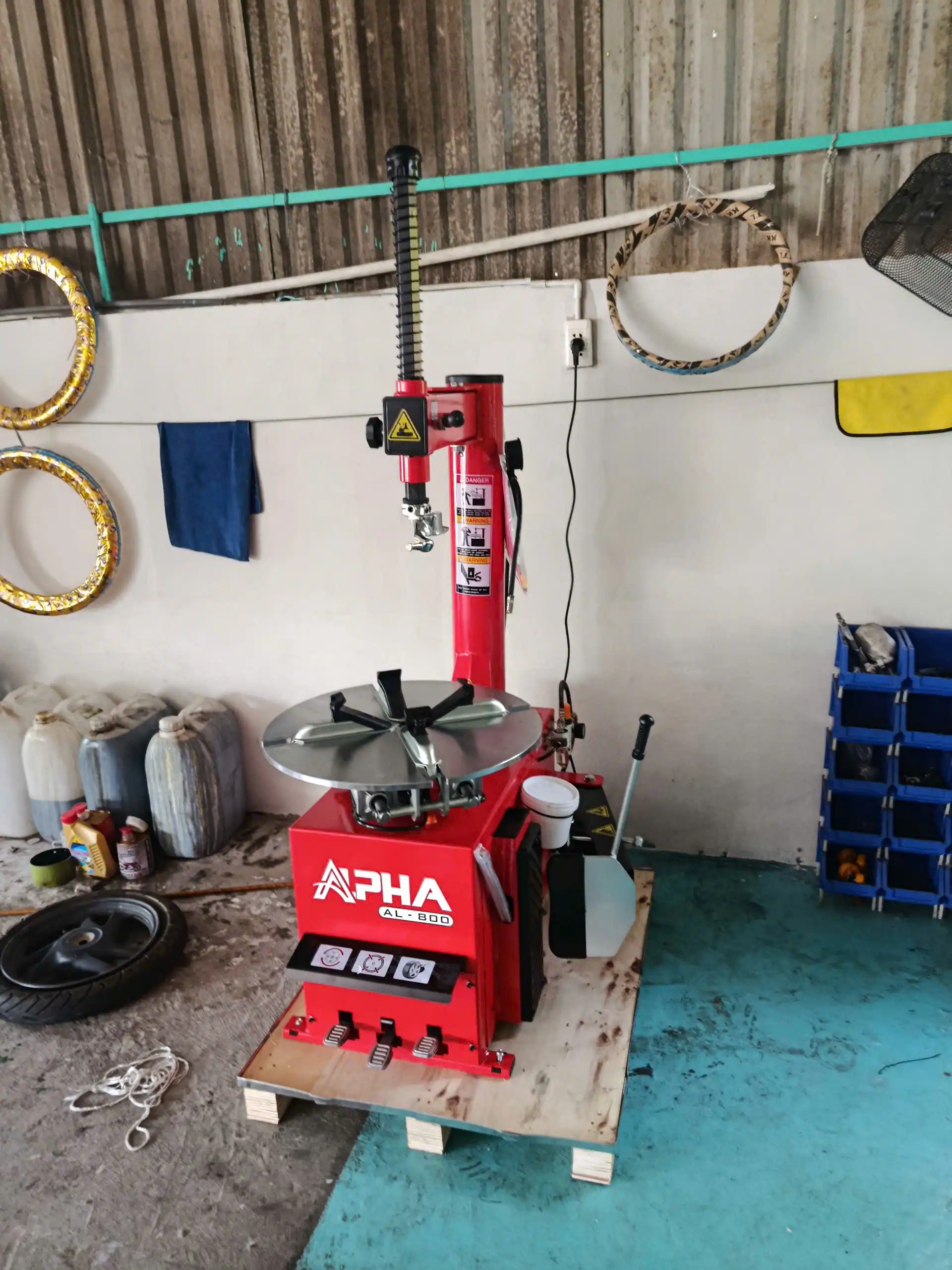 Bàn Giao Máy Tháo Vỏ ALPHA AL-800