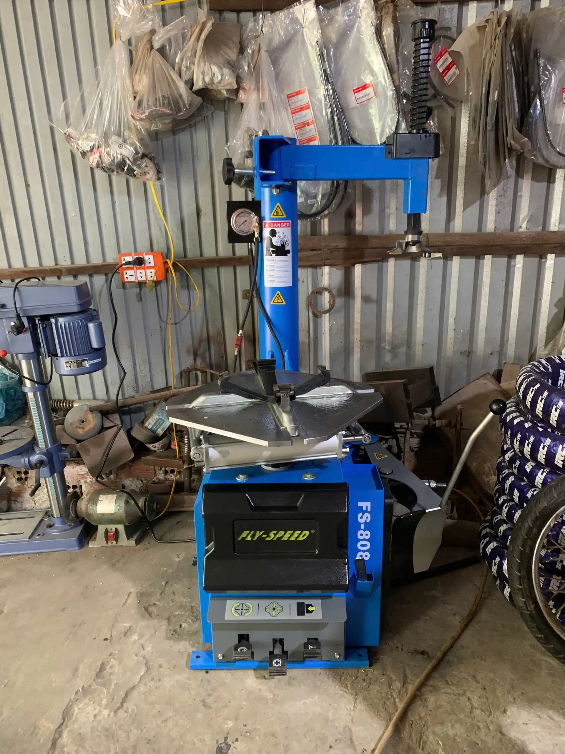 Lắp máy ra lốp tại An Giang