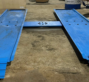 Cầu Nâng 1 Trụ Rửa Xe Ô Tô Ấn Độ Lắp Nổi Mặt Bàn Chữ H Loại 1