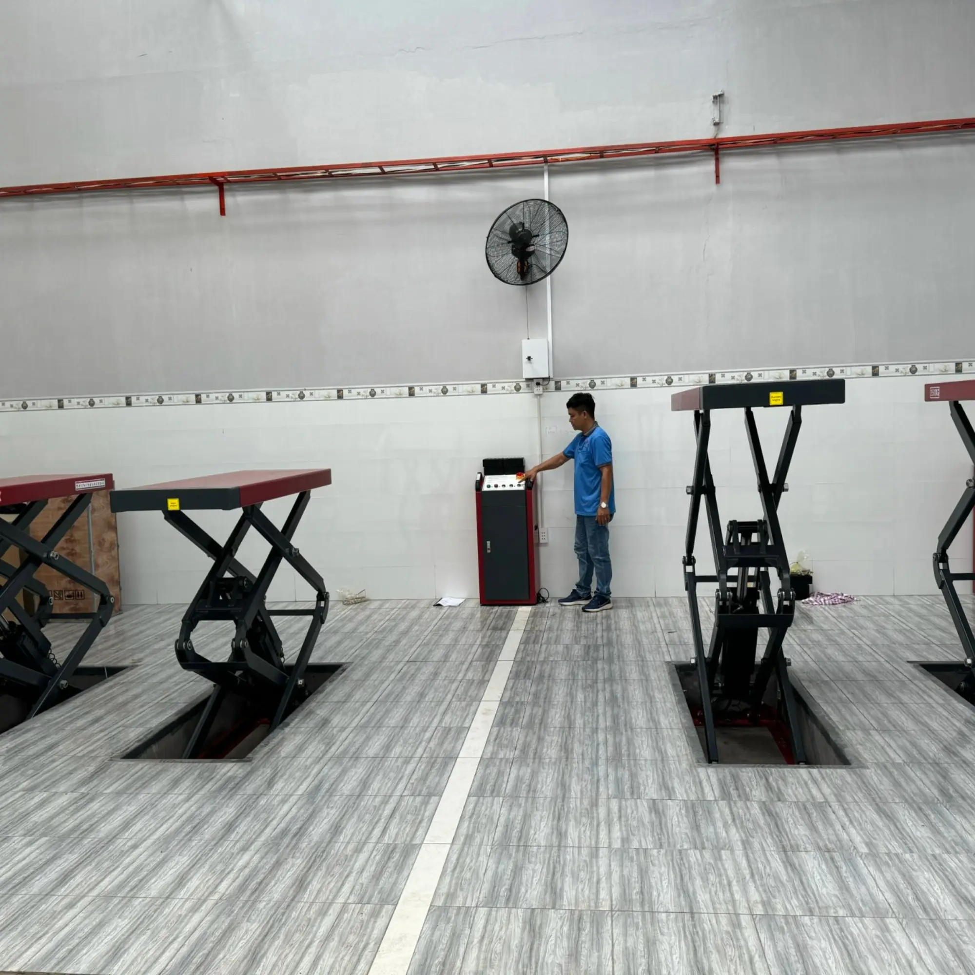 Kết cấu khung thép chữ X siêu dày