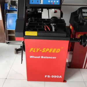 Máy cân mâm Fly Speed FS-990A, thiết bị chuyên dụng cho gara ô tô.