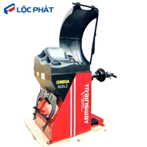 Máy cân mâm Omega 825LZ nhìn từ cạnh trái, thiết bị cân bằng lốp