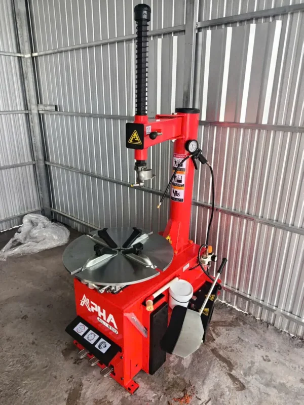 Máy cân vỏ APHA AL-800 màu đỏ, thiết bị sửa chữa lốp xe chuyên nghiệp.