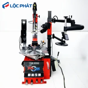 Máy tháo vỏ xe du lịch SunTek LP-990E kết hợp cần phụ CP-3, hiển thị đầy đủ các bộ phận chức năng.