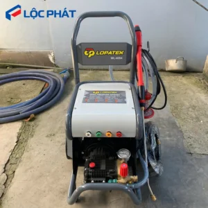 Máy rửa xe LOPATEK WL-40S4 với công suất 4.0kW, áp lực 150 bar, phù hợp cho gara chuyên nghiệp.