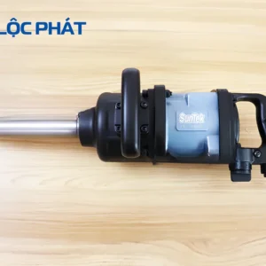 Cận cảnh súng xiết bulong 1 inch SunTek LP-9000L, thiết kế công nghiệp, tay cầm chắc chắn.